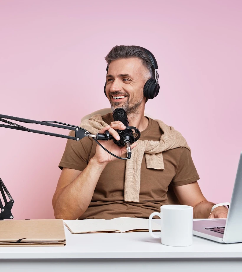 Build a Service Marketplace for Voice Actors Similar to Voices123